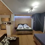 بيت ضيافة Oazis Vendeghaz