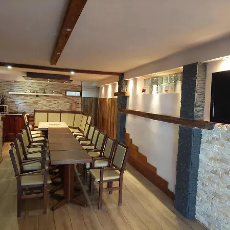 Guest house Oazis Vendeghaz Es Appartman 2*
