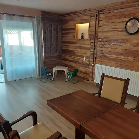 Guest house Oazis Vendeghaz Es Appartman Szilvasvarad