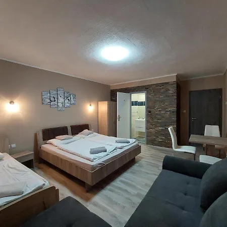 Guest house Oazis Vendeghaz Es Appartman Szilvasvarad