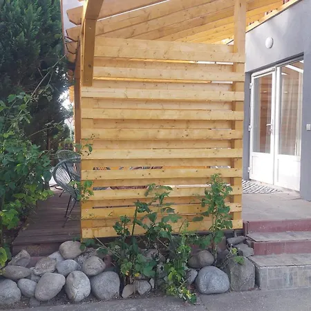 Oazis Vendeghaz Es Appartman Guest house 2*