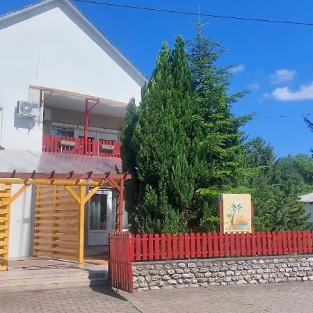 Oazis Vendeghaz Es Appartman 2* Szilvasvarad