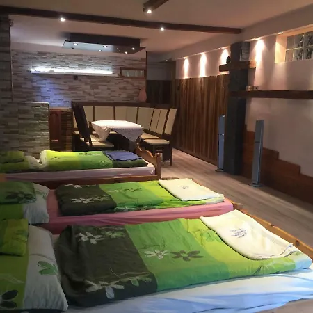 Guest house Oazis Vendeghaz Es Appartman 2*